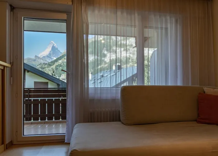 Joy - Matterhorn View 公寓 *