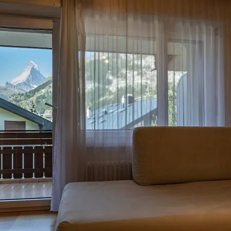 Joy - Matterhorn View شقة *